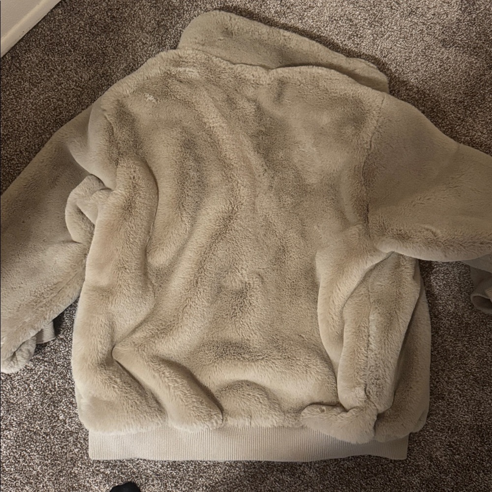 Zara Cream Teddy Jacket - Picture 3 of 3